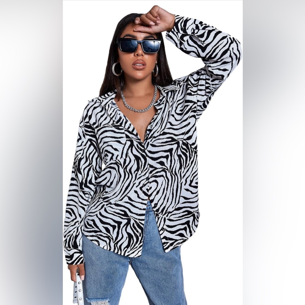 NWOT SOLY HUX Women's Zebra Print Long Sleeve Button Down Shirt/Blouse, S